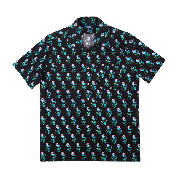 Men's black skull motif shirt